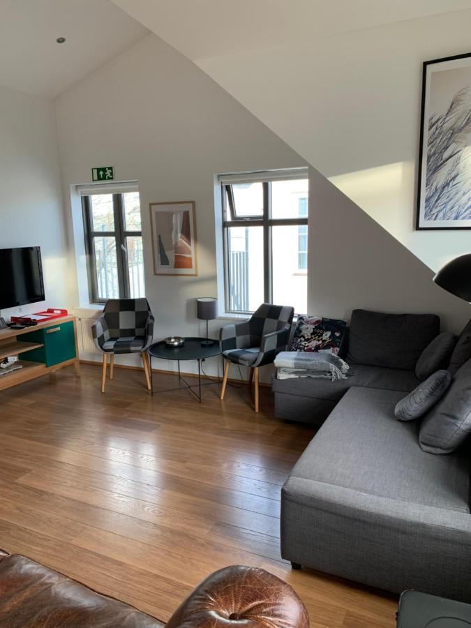 Mengi Apartments Reykjavík Buitenkant foto